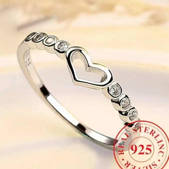 Heart Ring 925 Sterling Silver with Zircons NWT - Picture 1 of 5